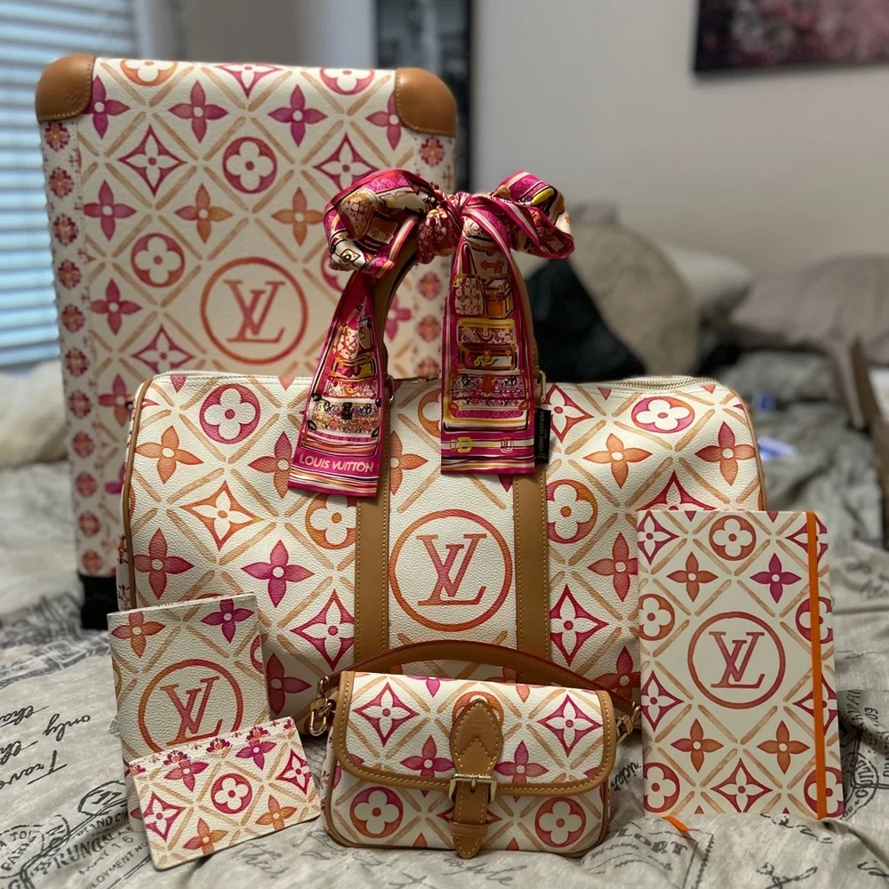 Louis Vuitton 2024 By the Pool Collection - Picture 3 of 7